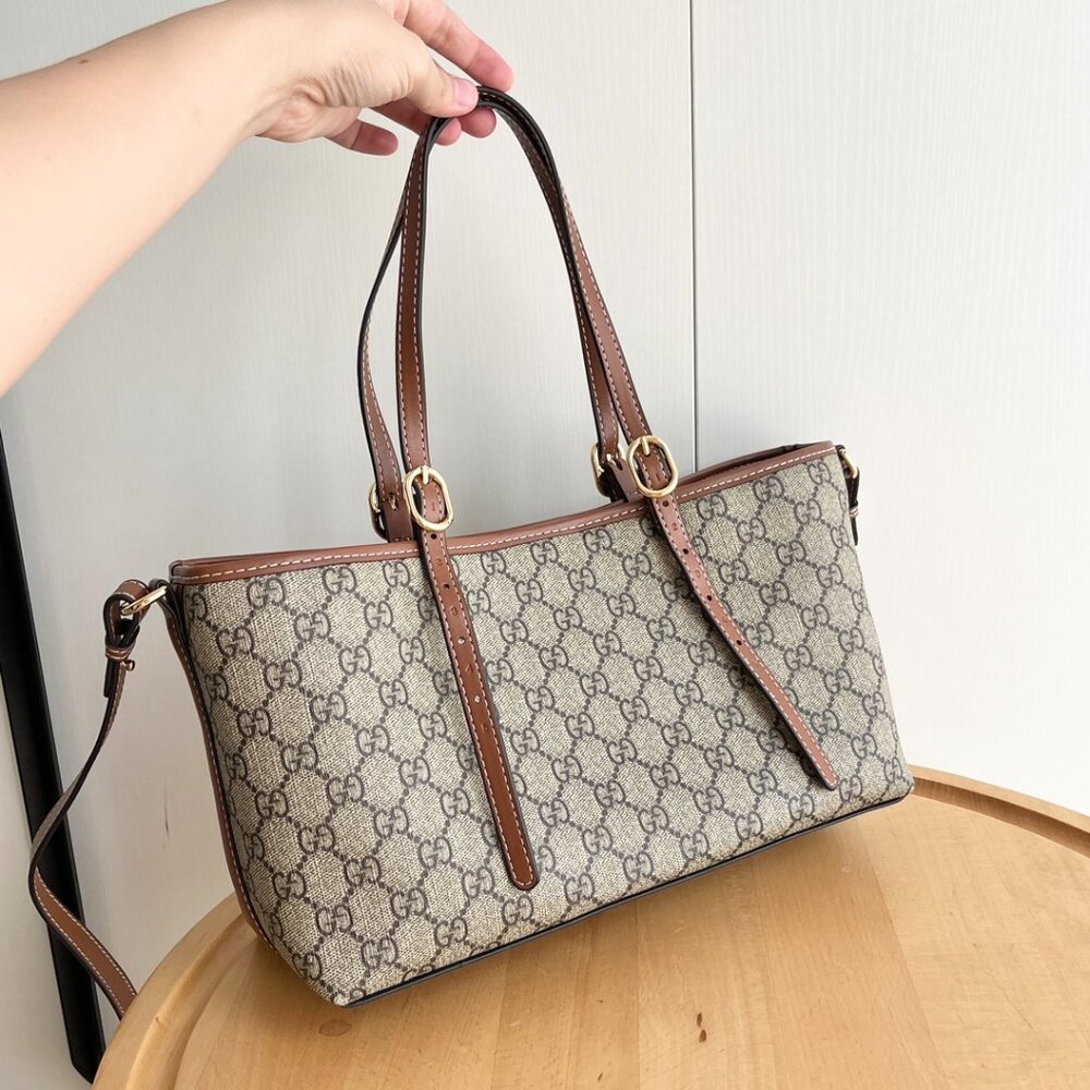 Gucci GG Emblem Medium Tote Bag Beige